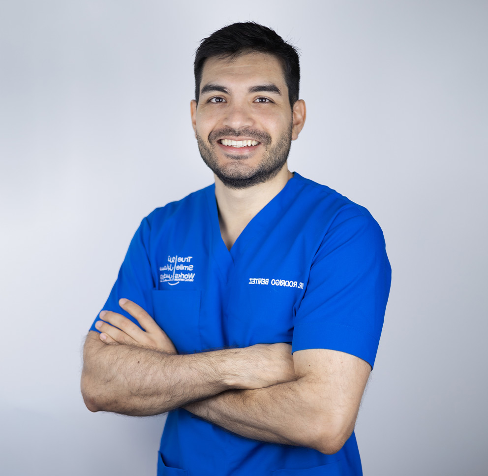 Dr. Rodrigo Benitez Olazar - True Smile Works